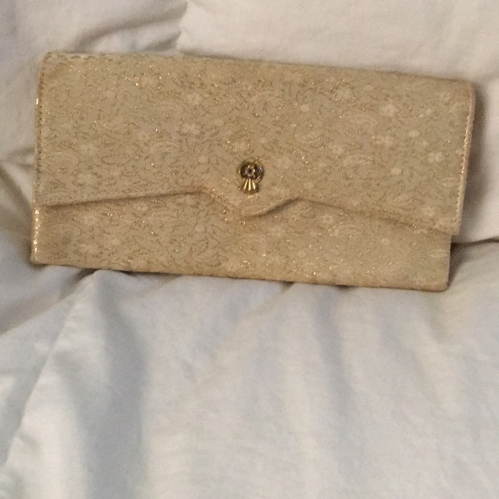 vintage gold clutch bag!